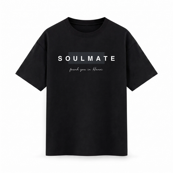Oversize T-shirt – Minimal Typography / 64