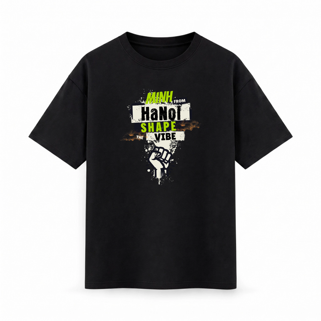 Oversize T-shirt – Grunge Typography / 130