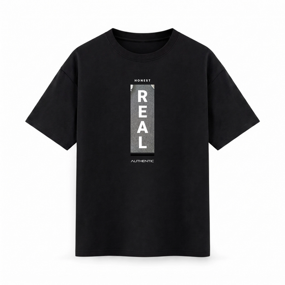 Oversize T-shirt – Badge Typography / 483