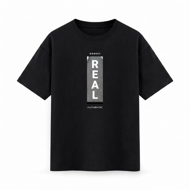 Oversize T-shirt – Badge Typography / 483