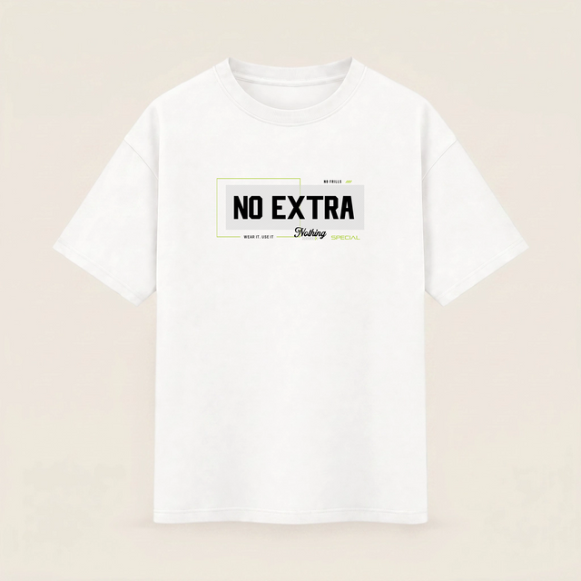 Oversize T-shirt – Bold Typography / 84