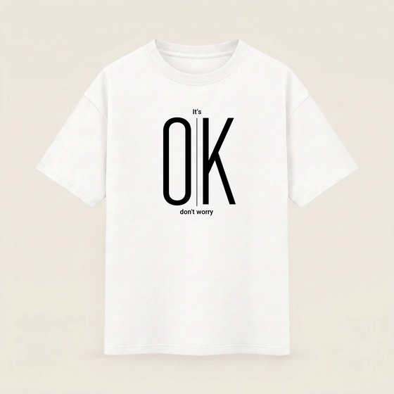 Oversize T-shirt – Bold typography / 386