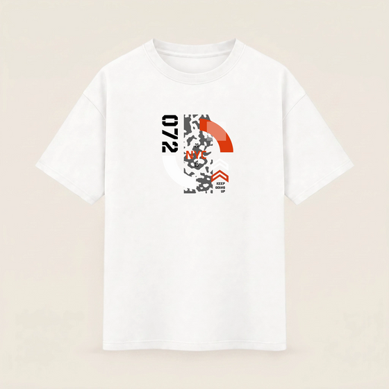 Oversize T-shirt – Minimal Streetwear / 81