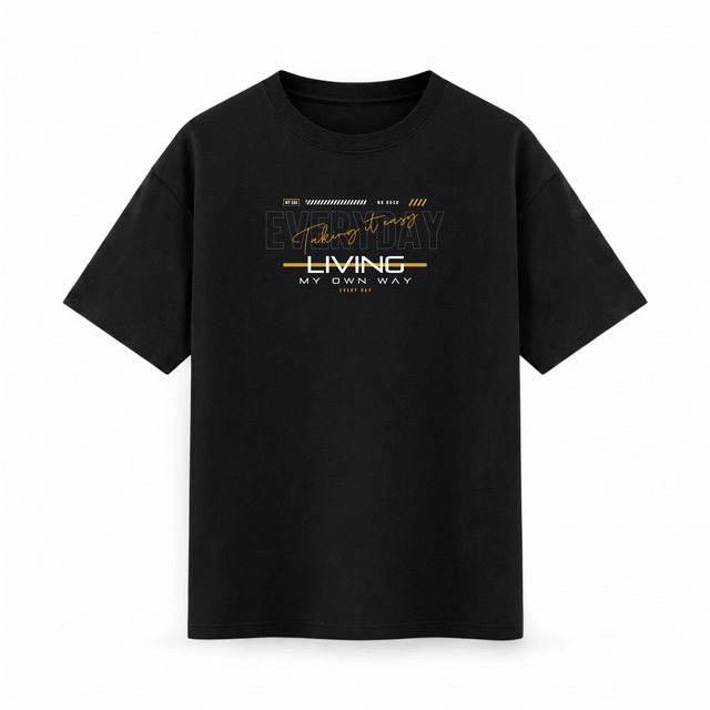 Oversize T-shirt – Bold Typography / 90