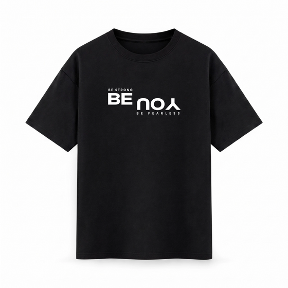 Oversize T-shirt – Bold typography / 494