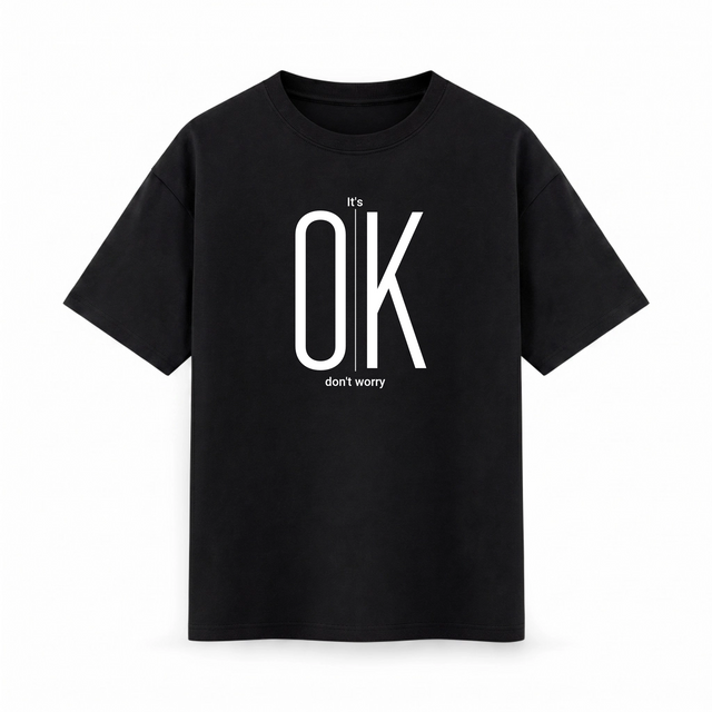 Oversize T-shirt – Bold typography / 386