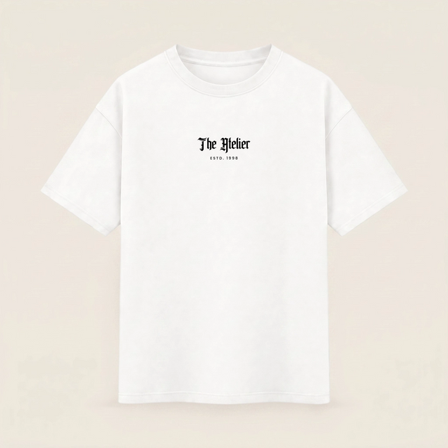 Oversize T-shirt – Gothic Typography / 701