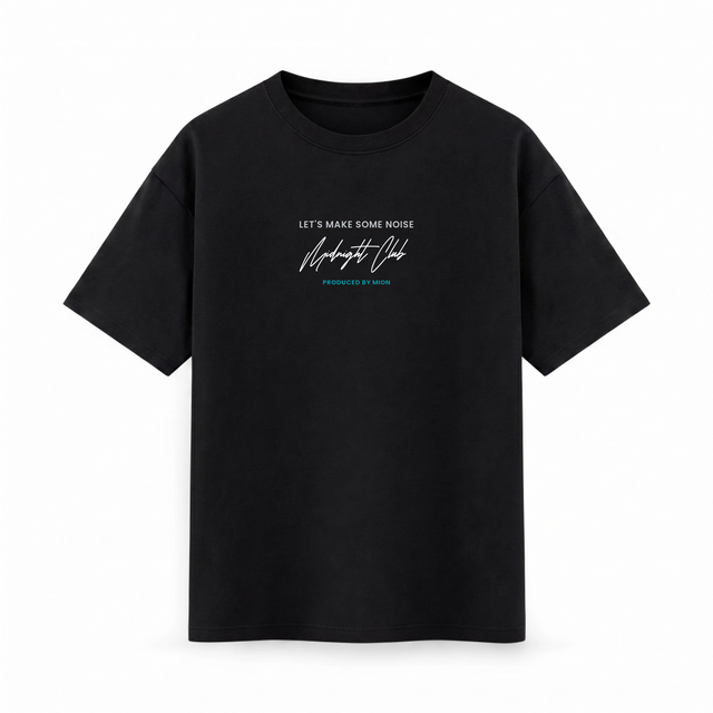 Oversize T-shirt –  Script Typography  / 694