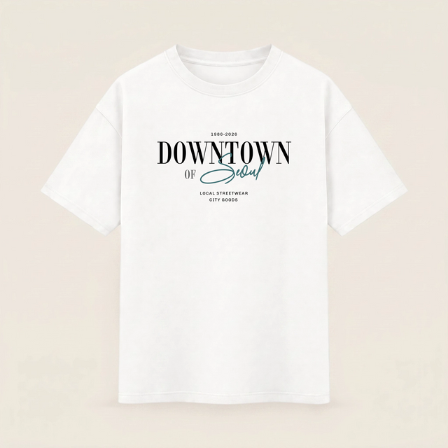 Oversize T-shirt – Minimal Typography / 46