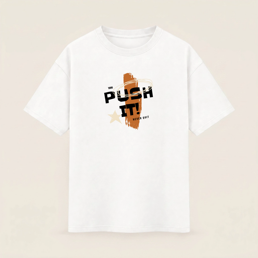 Oversize T-shirt – Bold Typography / 70