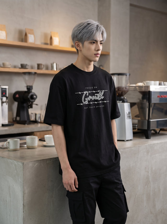 Oversize T-shirt – Typography / 32