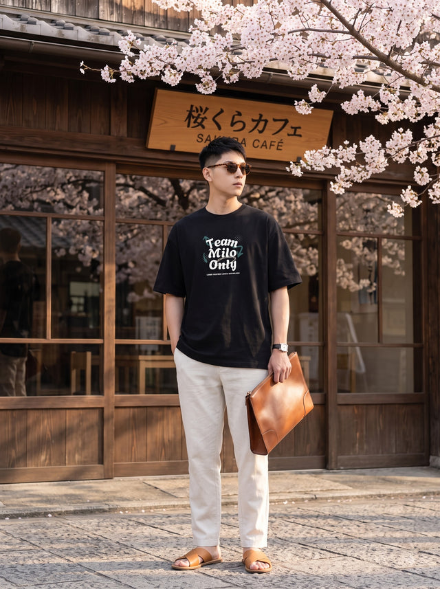 Oversize T-shirt – Handwritten Typography / 137