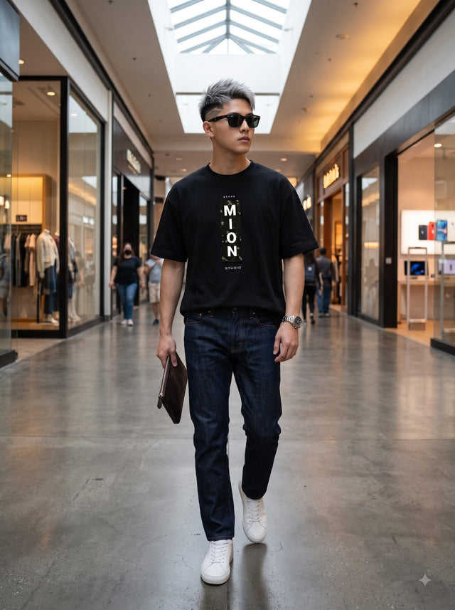 Oversize T-shirt – Badge Typography / 483