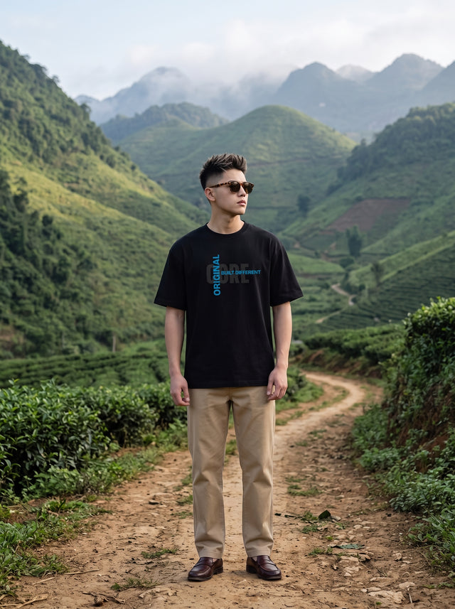 Oversize T-shirt – Minimal Typography / 552