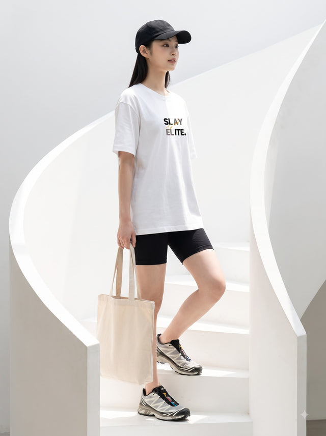 Oversize T-shirt – Minimal Typography / 495