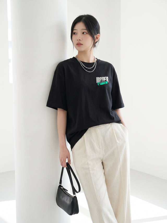 Oversize T-shirt – Retro Futuristic Streetwear / 415