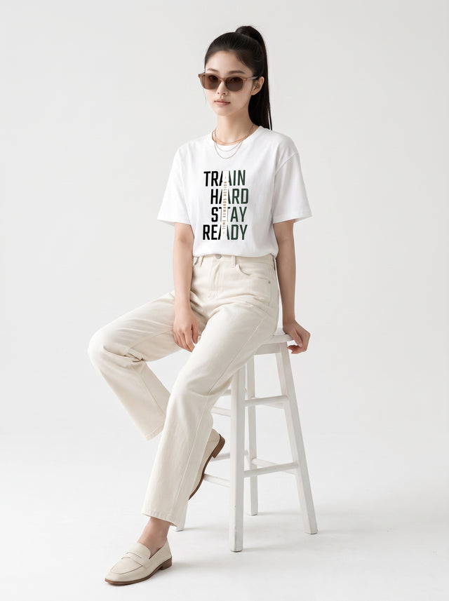 Oversize T-shirt – Bold Typography / 131
