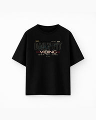 Oversize T-shirt – Bold Typography / 90