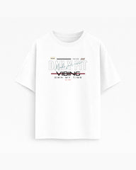 Oversize T-shirt – Bold Typography / 90
