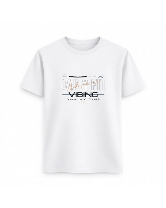 Regular Fit T-shirt – Bold Typography / 90