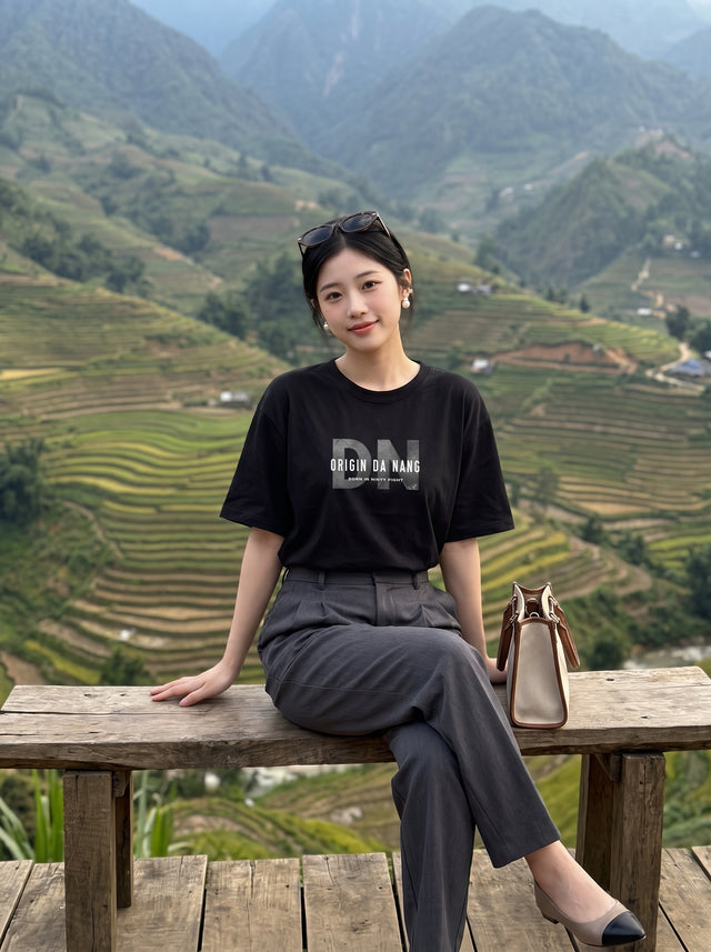 Oversize T-shirt – Minimal Typography / 66