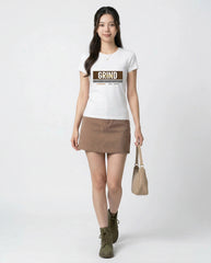 Regular Slim Fit – Bold Typography / 159