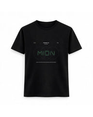 Regular Slim Fit – Geometric Typography / 143