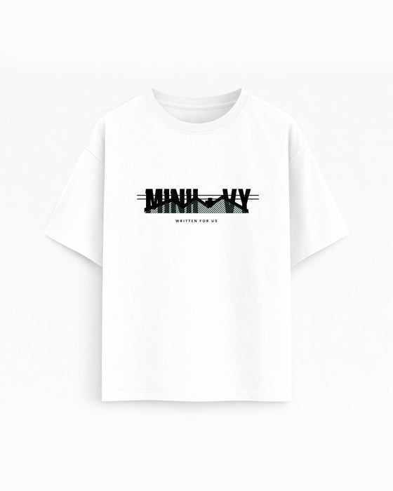 Oversize T-shirt – Streetwear Graphic / 488