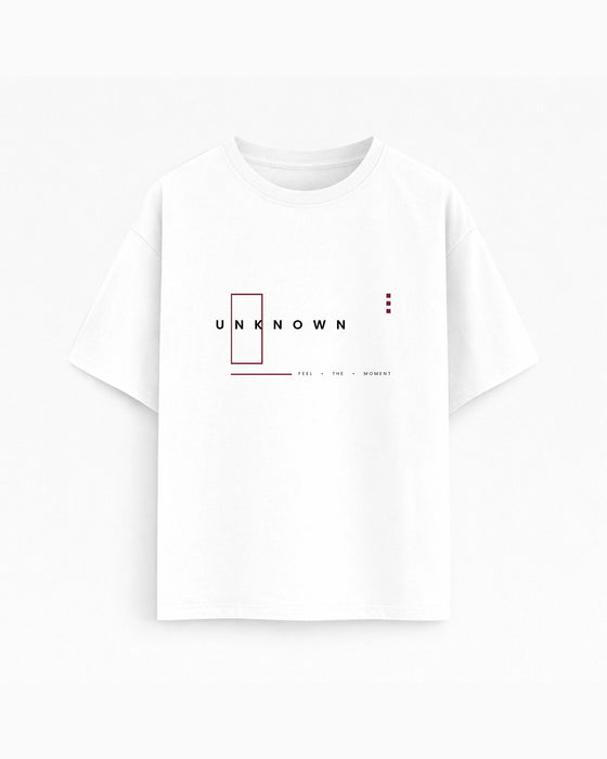 Oversize T-shirt – Minimal Typography / 256