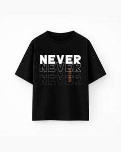Oversize T-shirt – Bold typography / 501