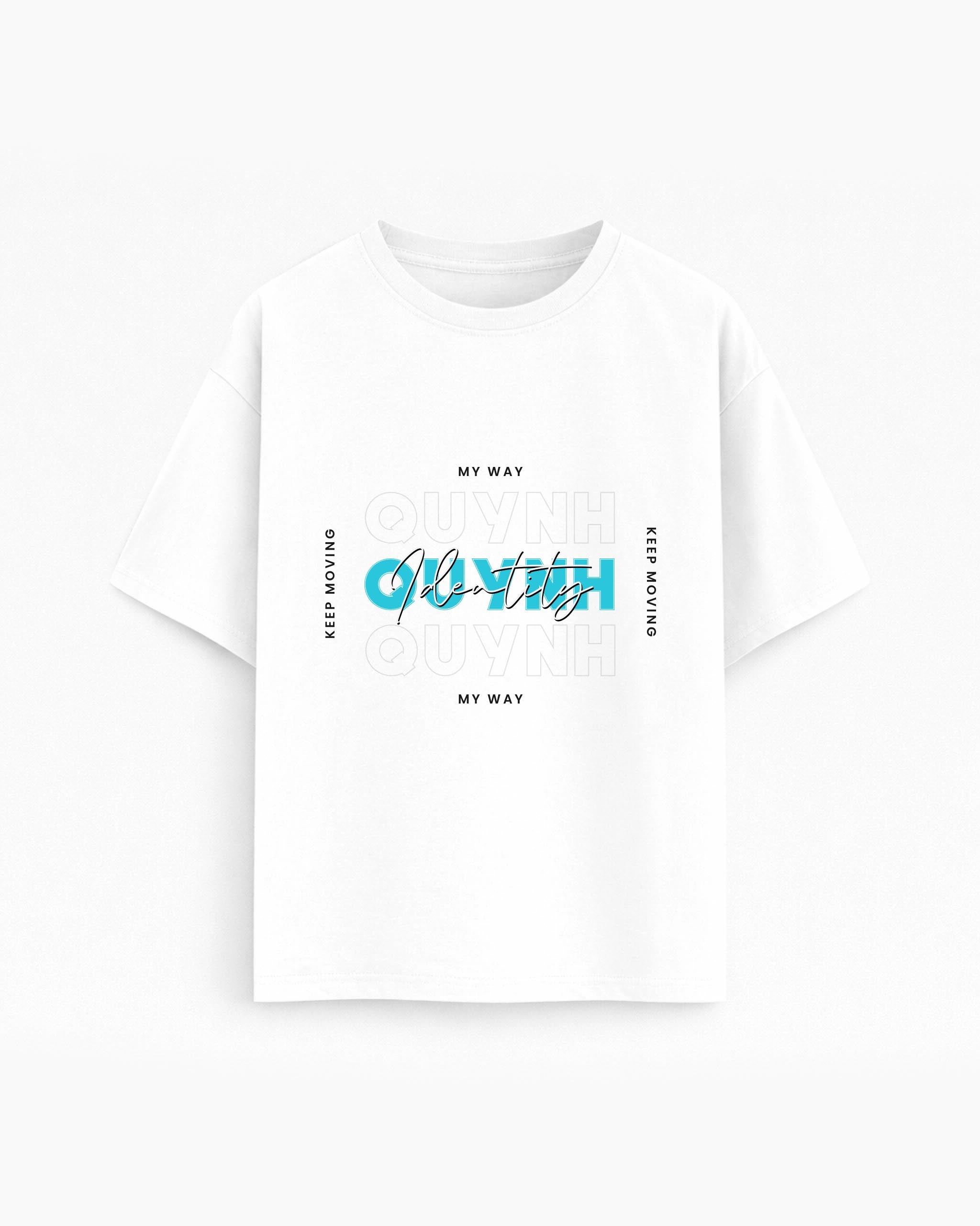 Oversize T-shirt – Bold Typography / 504