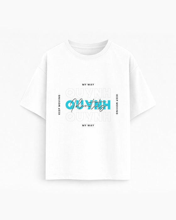 Oversize T-shirt – Bold Typography / 504