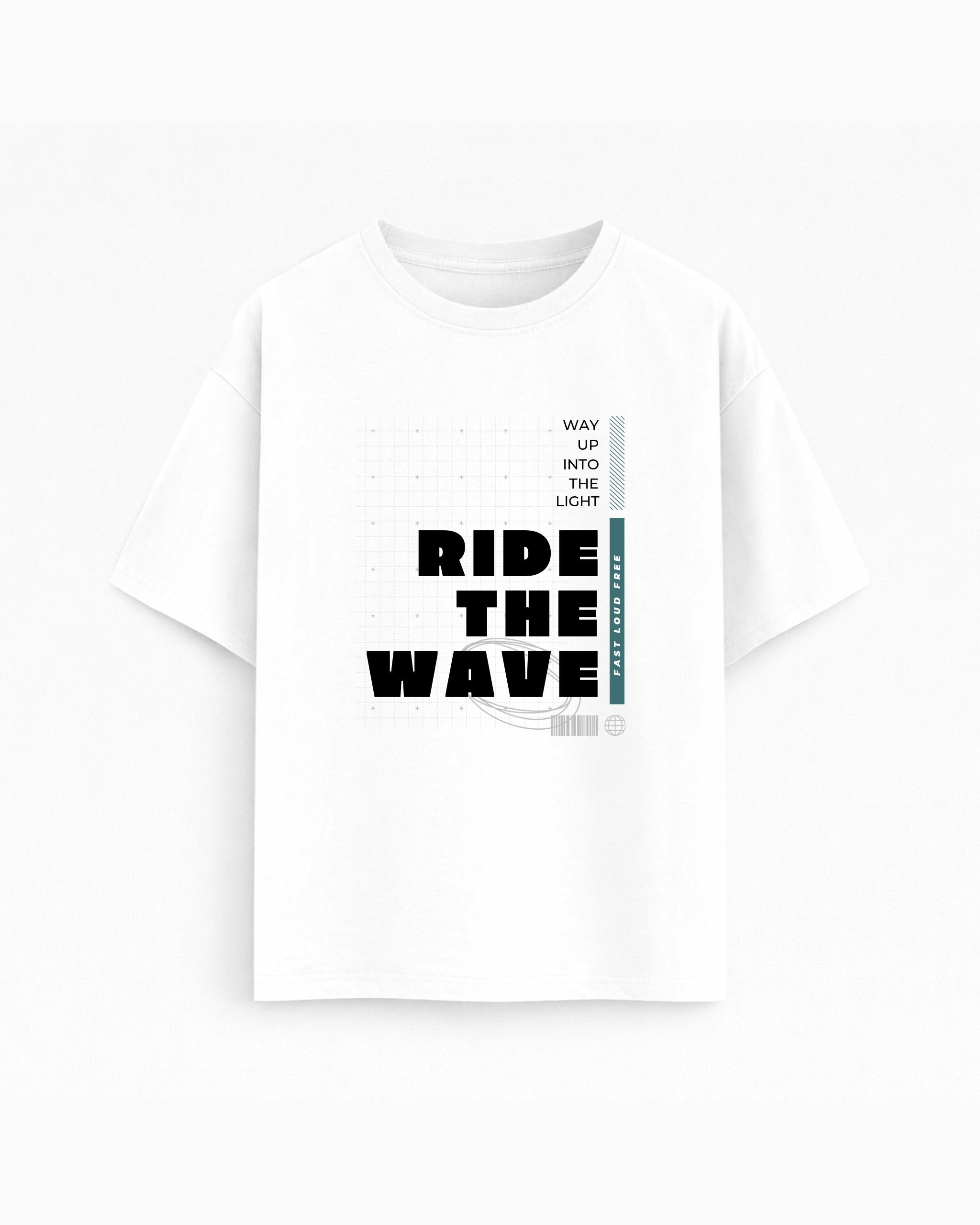 Oversize T-shirt – Bold Typography / 138