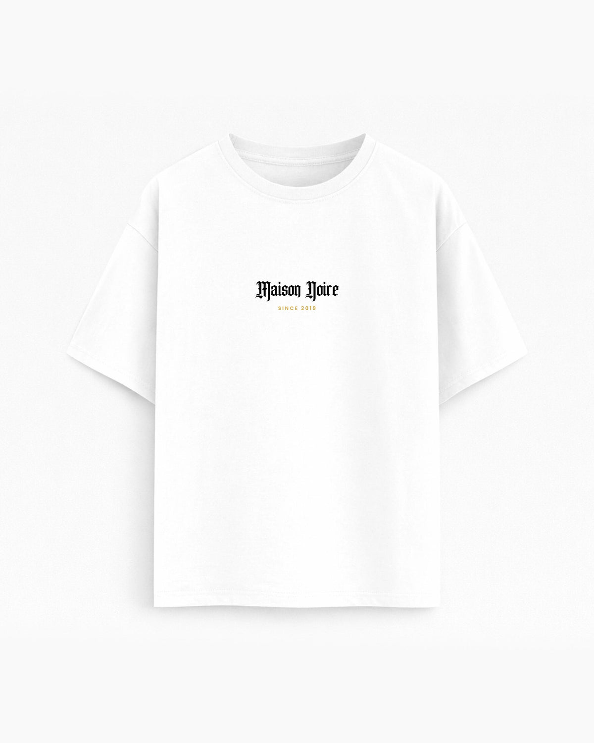 Oversize T-shirt – Gothic Typography / 701