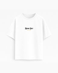 Oversize T-shirt – Gothic Typography / 701