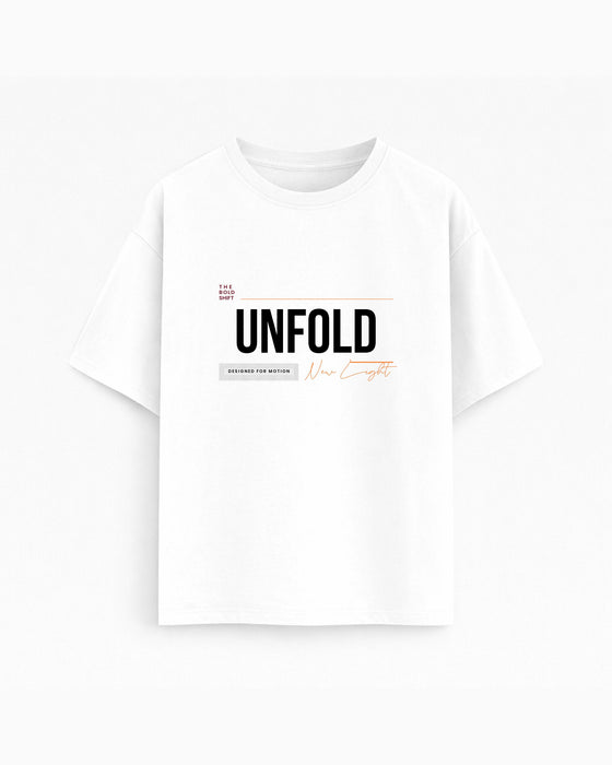 Oversize T-shirt – Bold Typography / 211