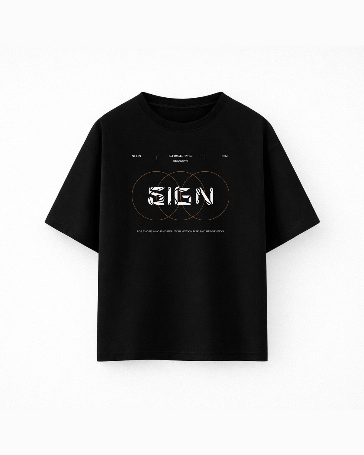 Oversize T-shirt – Geometric Typography / 143