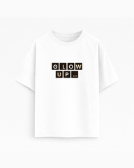 Oversize T-shirt – Playful minimal / 546