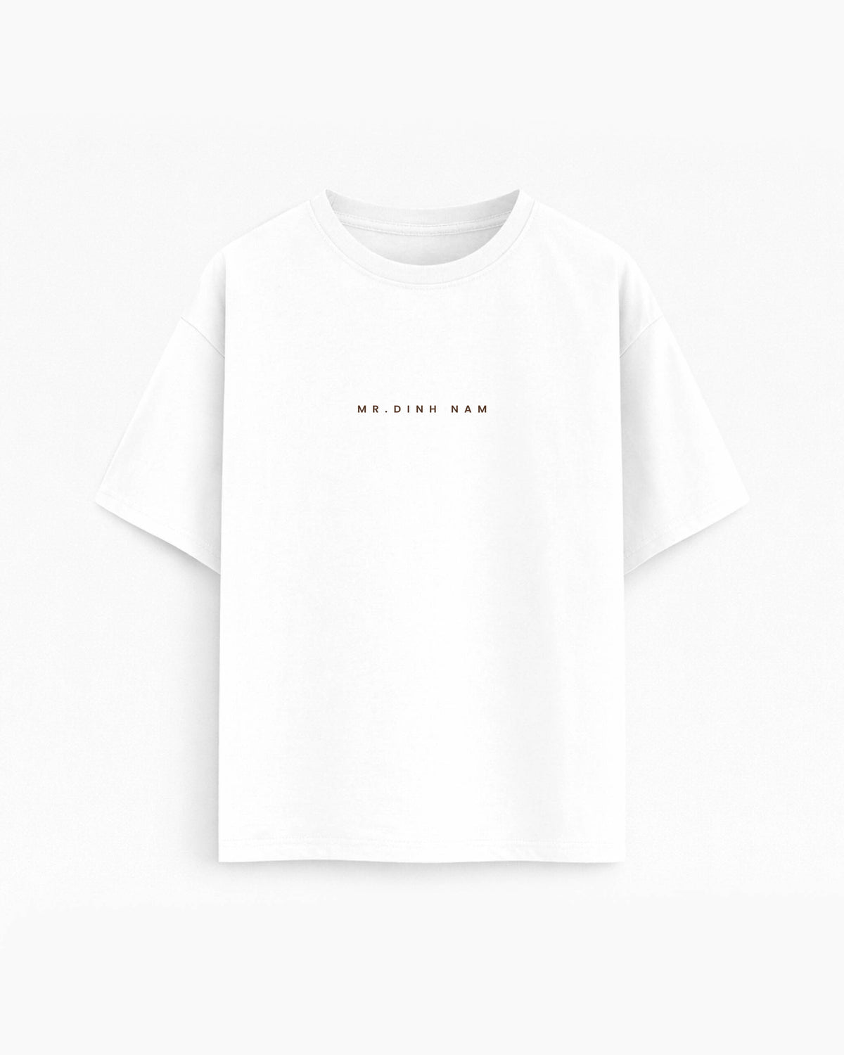 Oversize T-shirt – Minimal Typography / 699