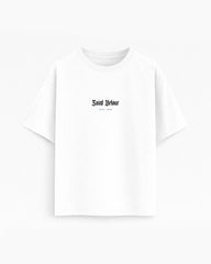 Oversize T-shirt – Gothic Typography / 701