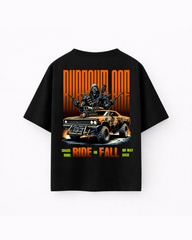 Oversize T-shirt – Road Warrior Graphic / 438